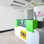 Fabhotel Skyry Ecr